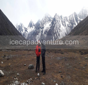 Mt. Cholatse Peak Climbing
