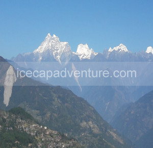 Rolwaling Circuit Trekking