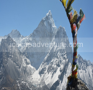 Three High Pass Trekking