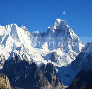 Everest Base Camp via 2 High Passes Trekking