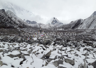 EBC Trek + Island Peak Climbing